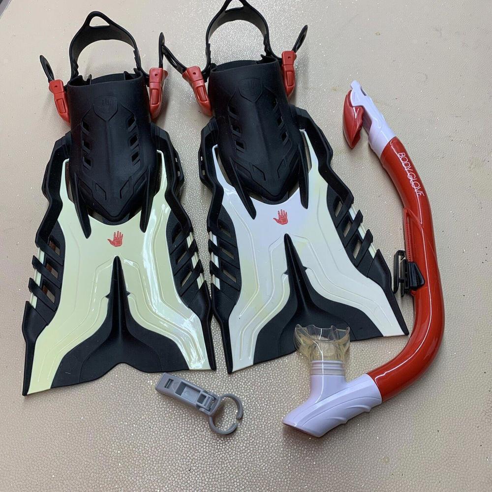 Body Glove Diving Kit With Flippers JR L/XL (1-4) , Snorkel, and Bag & Whistle‍